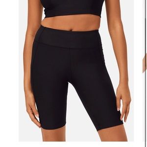 Outdoor Voices biker shorts